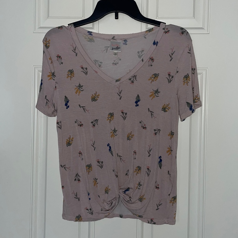 Floral tshirt